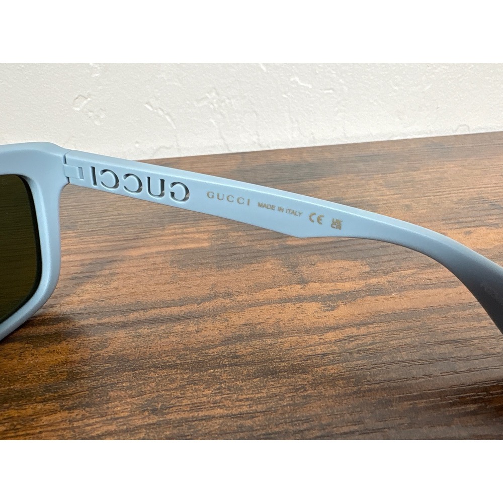 Gucci GG1571S 003 Light Blue Rectangular Sunglasses Cutout Logo XL Made in Italy - Picture 7 of 10